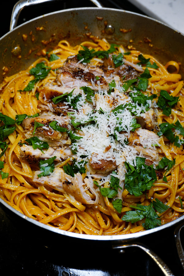 SPICY CREAMY LINGUINE WITH CHICKEN 🍝